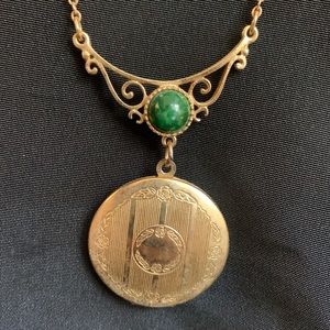 Locket Pendant Necklace With Green Lucite Cabochon